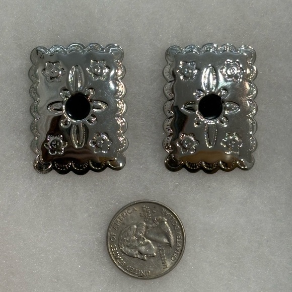 Western Vintage 80s Silver Earrings - Picture 2 of 3